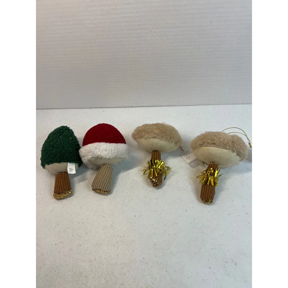 Wondershop Mushroom Christmas Ornaments Set of 4 Red Green Tan Plush Fabric